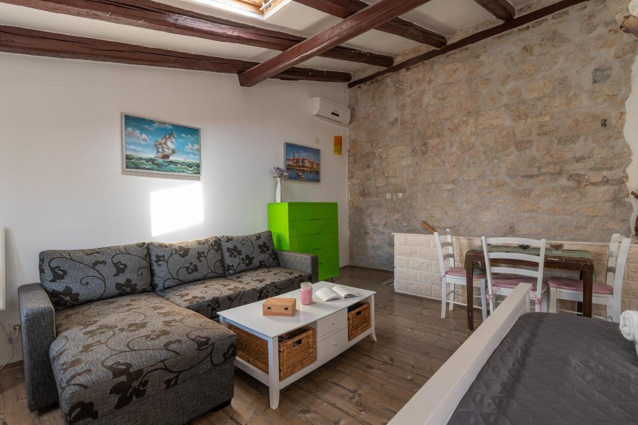 Apartment Ana Trogir Exteriör bild
