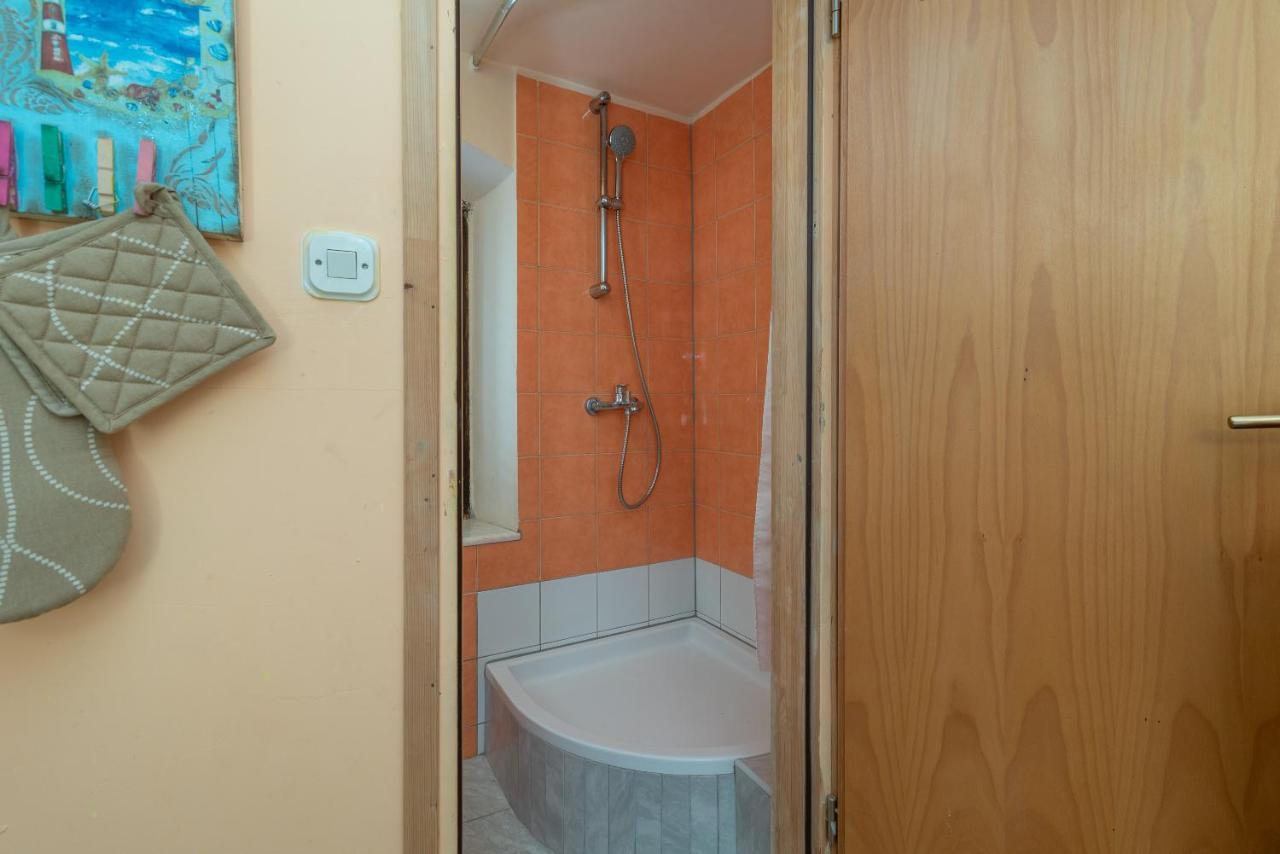 Apartment Ana Trogir Exteriör bild